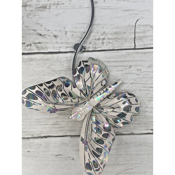 Vintage Butterfly Place Card Holder Clip on Ornate Shell Scroll Metal Stand - Picture 4 of 10